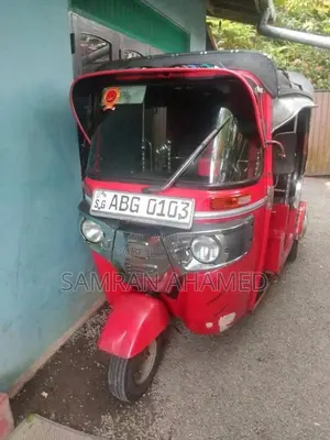 Bajaj RE 2015 Three Wheel (Used)