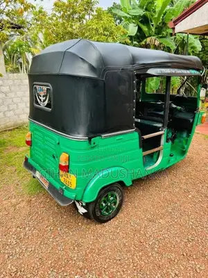 Bajaj 4 Stroke 2012 Three Wheel (Used)