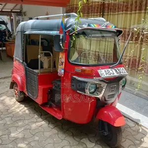 Bajaj 4 Stroke 2017 Three Wheel (Used)