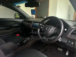 Honda Vezel RS 2016 SUV (Used)