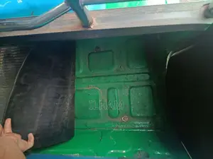 Bajaj 2 Stroke 2000 Three Wheel (Used)