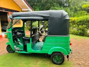 Bajaj 4 Stroke 2012 Three Wheel (Used)