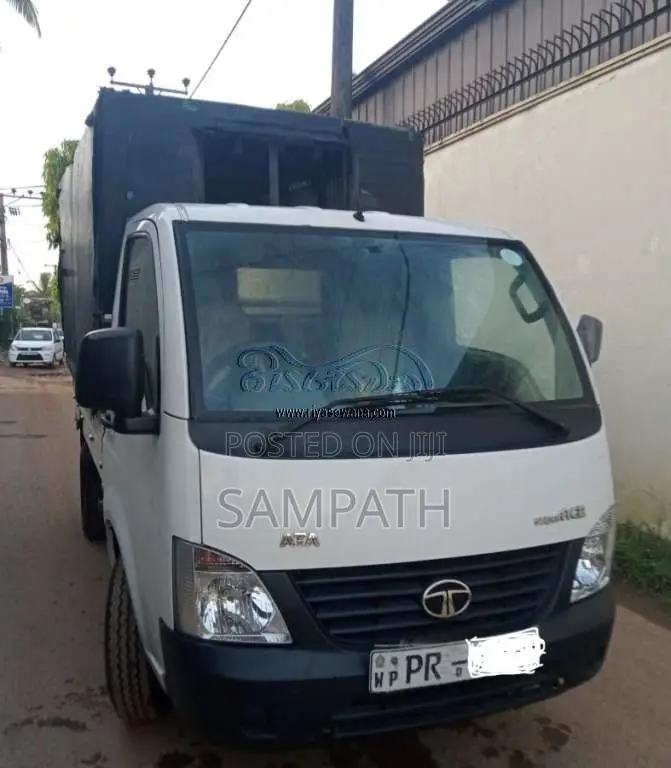 Tata Dimo Lokka 2011 Lorry (Used)