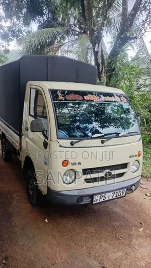 Tata Dimo Batta 2011 Lorry (Used)