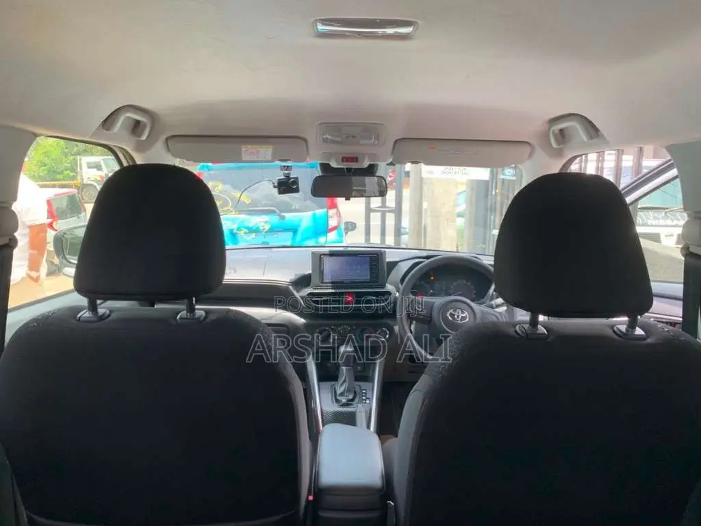 Toyota Raize 2023 SUV Unregistered (Recondition)