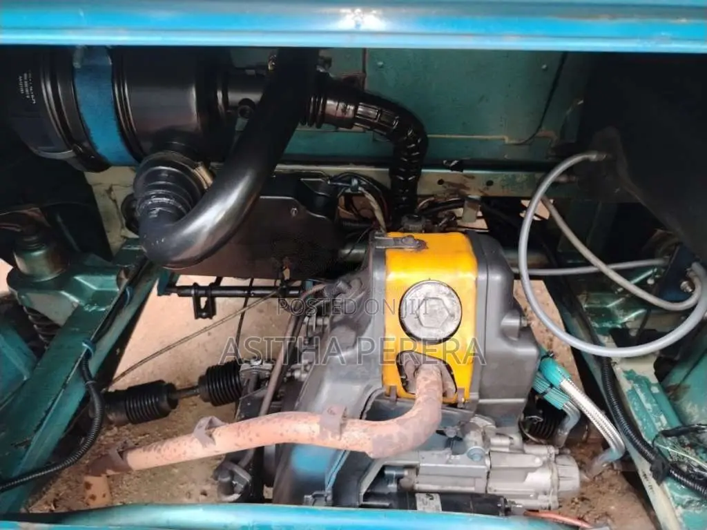 Bajaj RE 205 2011 Three Wheel (Used)