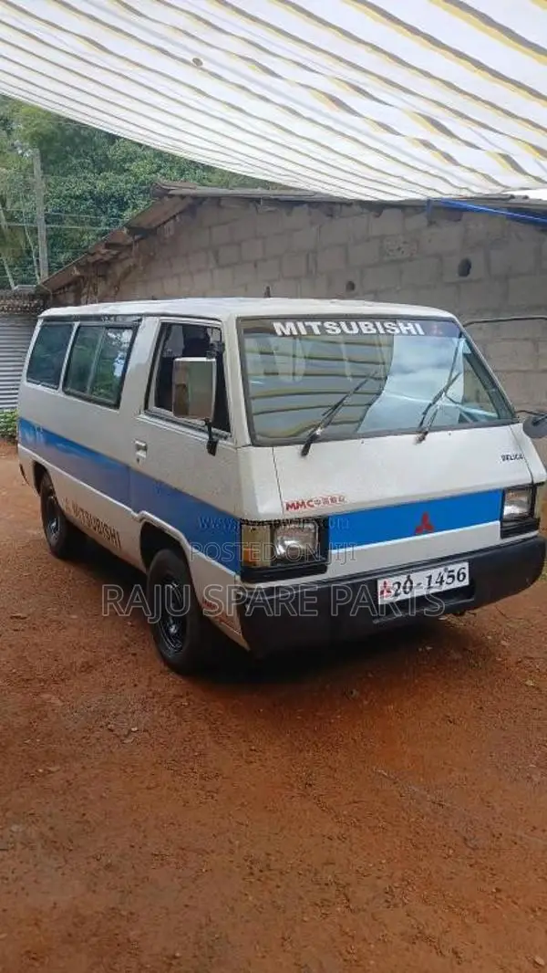Mitsubishi L300 1981 Van (Used)