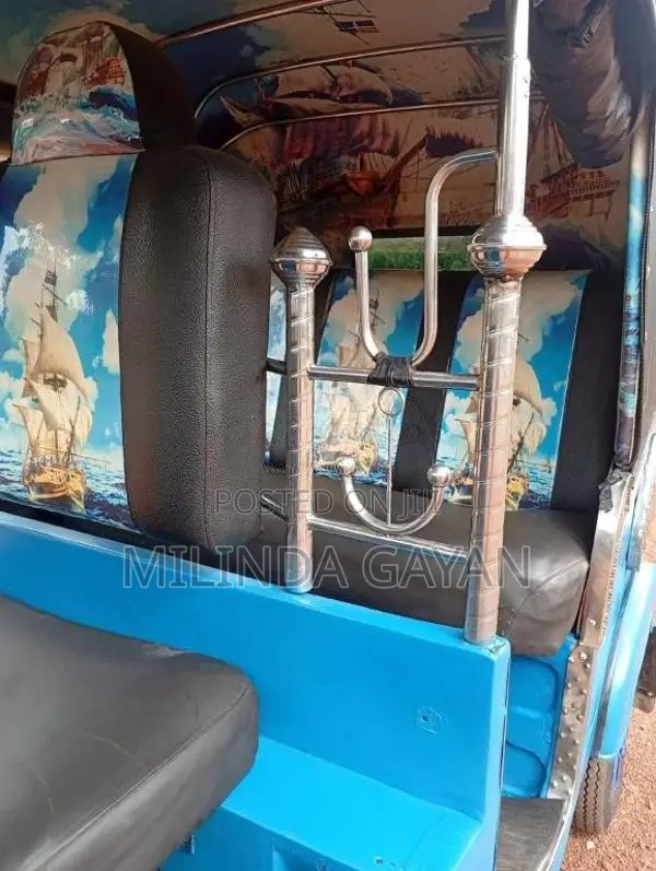 Bajaj RE 1999 Three Wheel (Used)