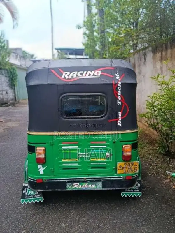 Bajaj 2 Stroke 2000 Three Wheel (Used)