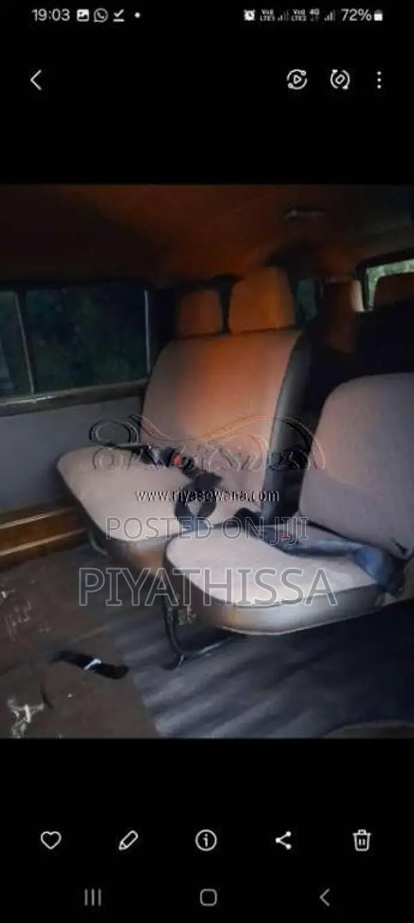 Mitsubishi L300 2006 Van (Used)
