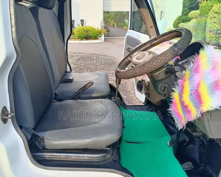 Mahindra Maxximo Plus 2015 Lorry (Used)
