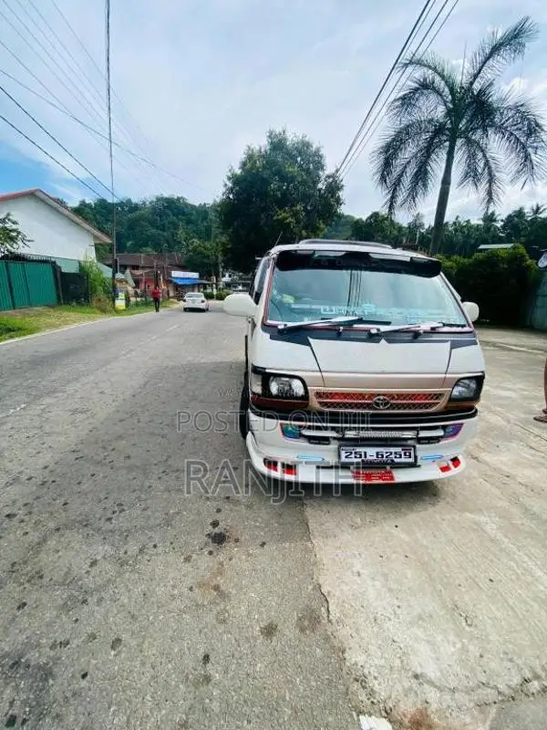 Toyota Dolphin Lh113 1994 Van (Used)