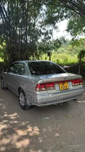 Nissan Super Saloon FB15 Splend 2000 Car (Used)