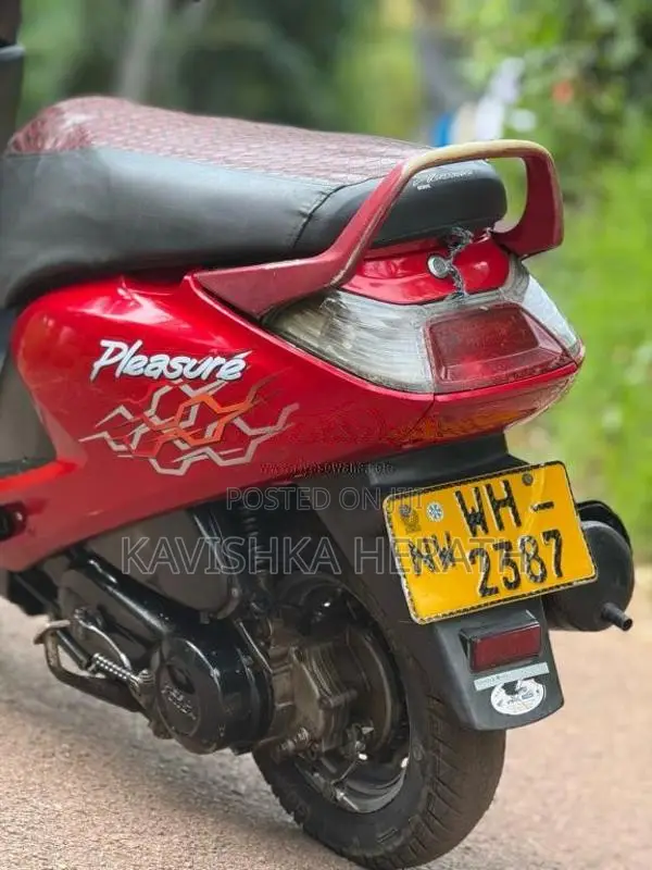 Hero Pleasure 2011 Motorbike (Used)