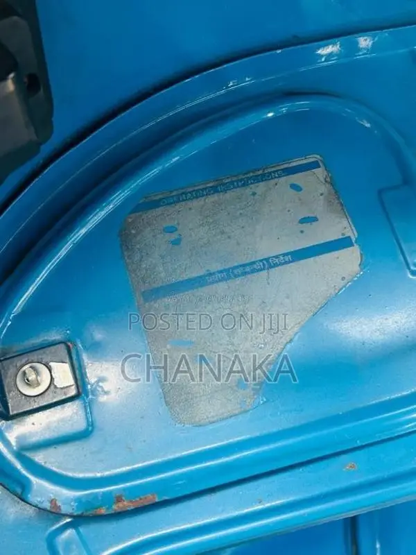 Bajaj 2 Stroke 2006 Three Wheel (Used)