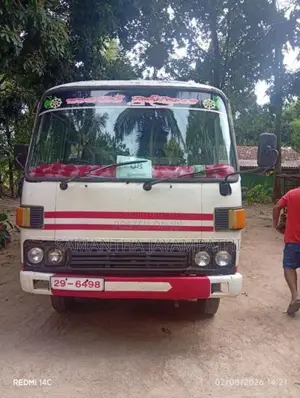 Mitsubishi Rosa 1982 Bus (Used)