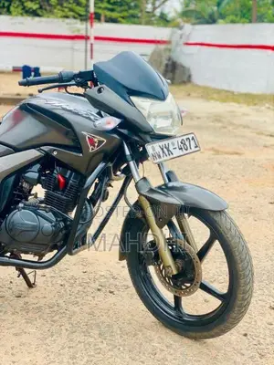 Hero-Honda Hunk 2012 Motorbike (Used)