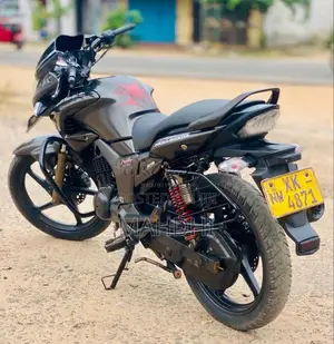Hero-Honda Hunk 2012 Motorbike (Used)