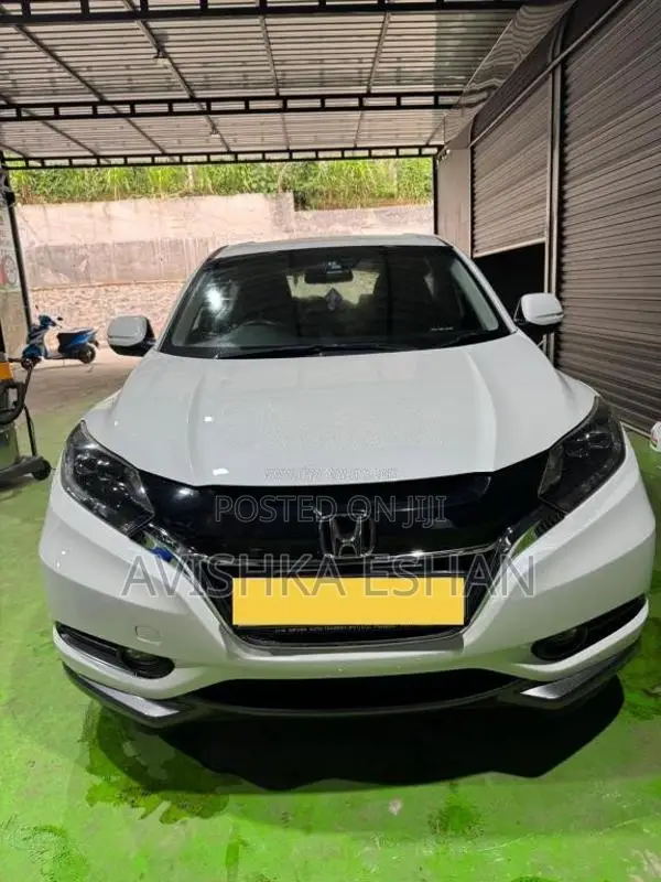 Honda Vezel 2014 SUV (Used)