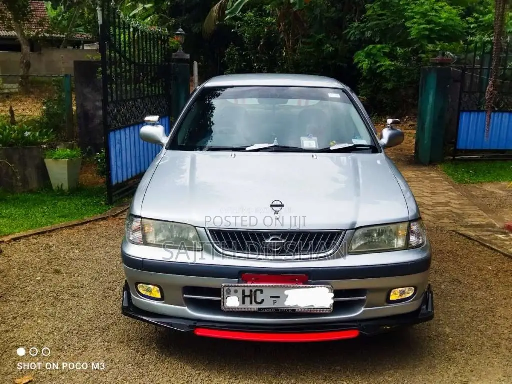 Nissan Sunny FB15 2003 Car (Used)