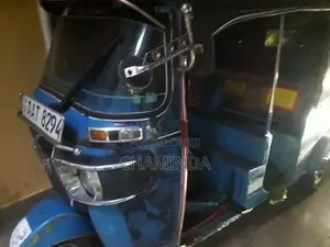 Bajaj 4 Stroke 2013 Three Wheel (Used)