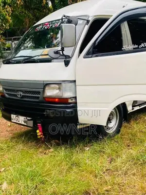 Toyota Dolphin High Roof Supa Long LH 125 1996 Van (Used)