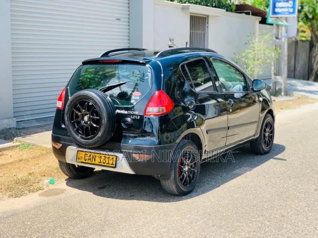 Micro Panda Cross 2015 Car (Used)
