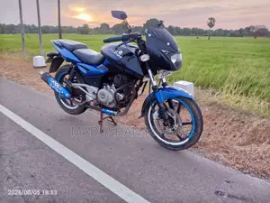 Bajaj Pulsar 2015 Motorbike (Used)