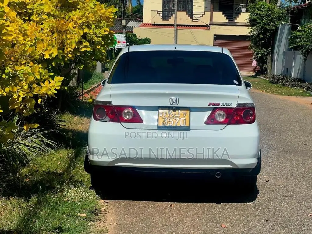 Honda Fit Aria 2010 Car (Used)