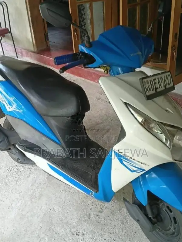 Honda Dio 2016 Motorbike (Used)