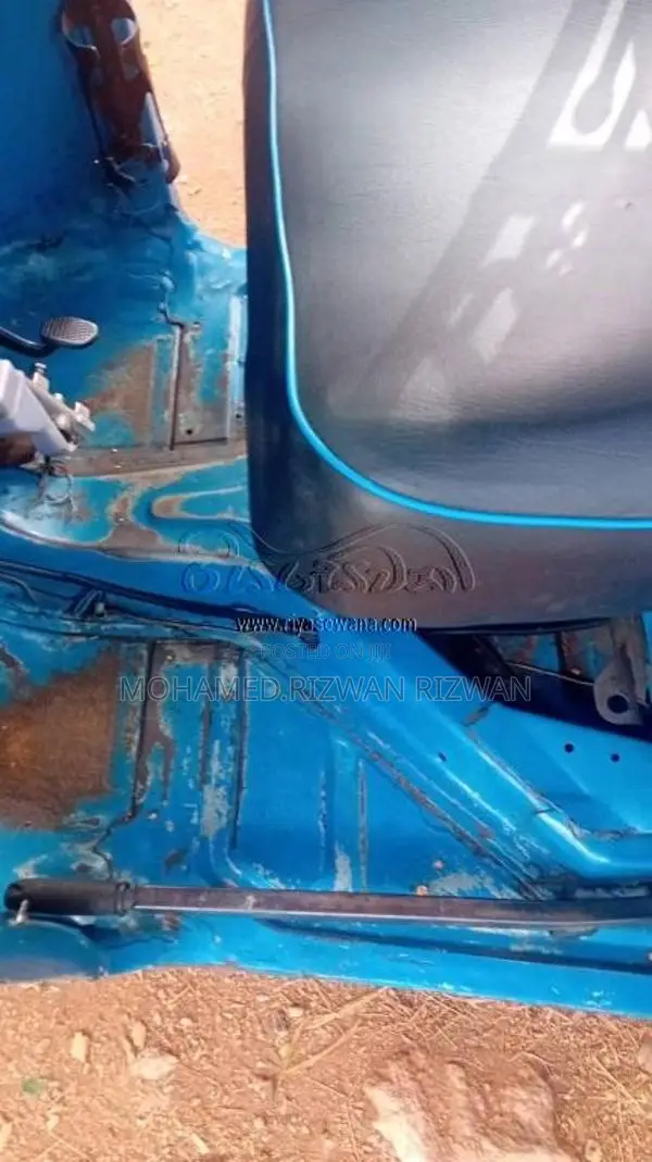 Bajaj 4 stroke 2014 Three Wheel (Used)
