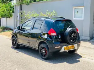 Micro Panda Cross 2015 Car (Used)