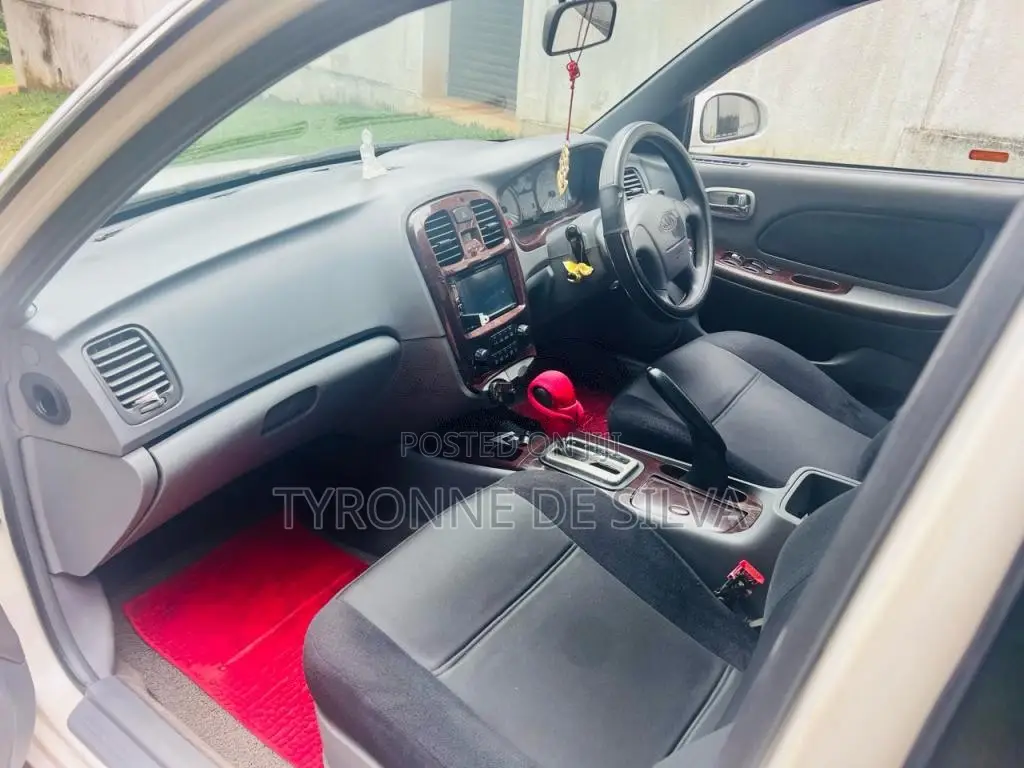 Kia Optima 2004 Car (Used)