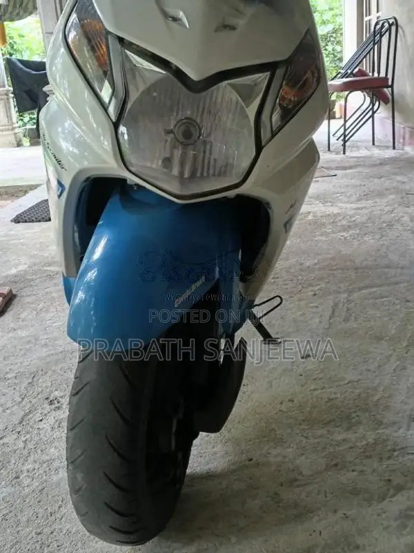 Honda Dio 2016 Motorbike (Used)