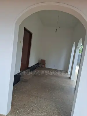 5bdrm House in Kurunegala for rent