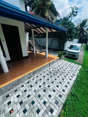 Furnished 5bdrm House in Piliyandala for sale