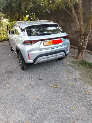 Suzuki Fronx 2025 Silver