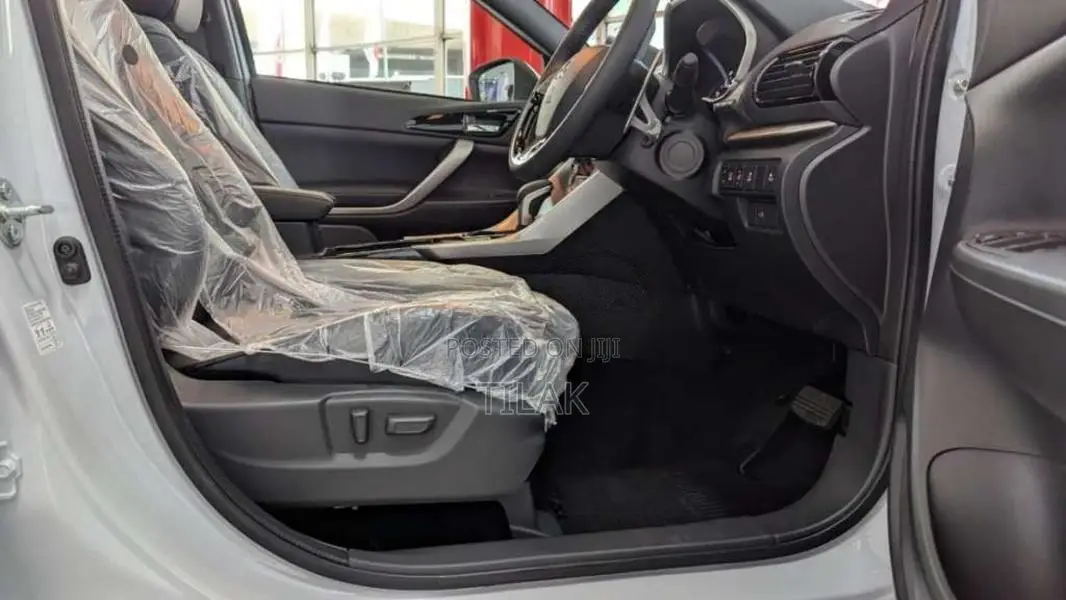 Mitsubishi Eclipse Cross 2025 SUV (Used)