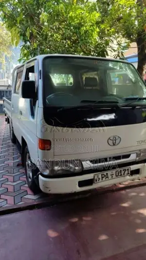 Toyota Toyoace 1998 Crew Cab (Used)