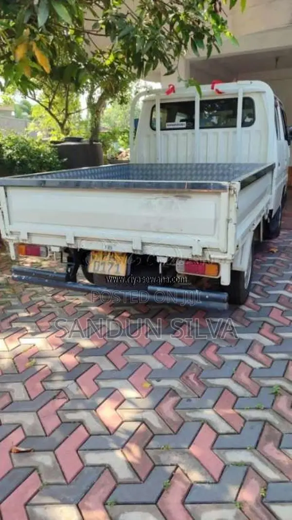 Toyota Toyoace 1998 Crew Cab (Used)