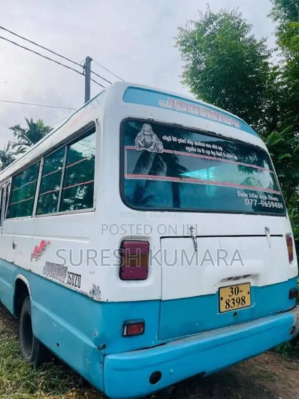 Isuzu Journey 1983 Bus (Used)