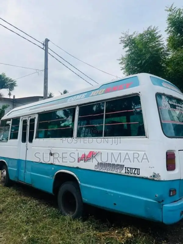 Isuzu Journey 1983 Bus (Used)