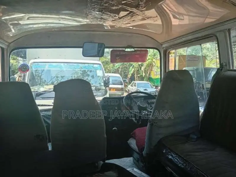 Mitsubishi Rosa 1978 Bus (Used)