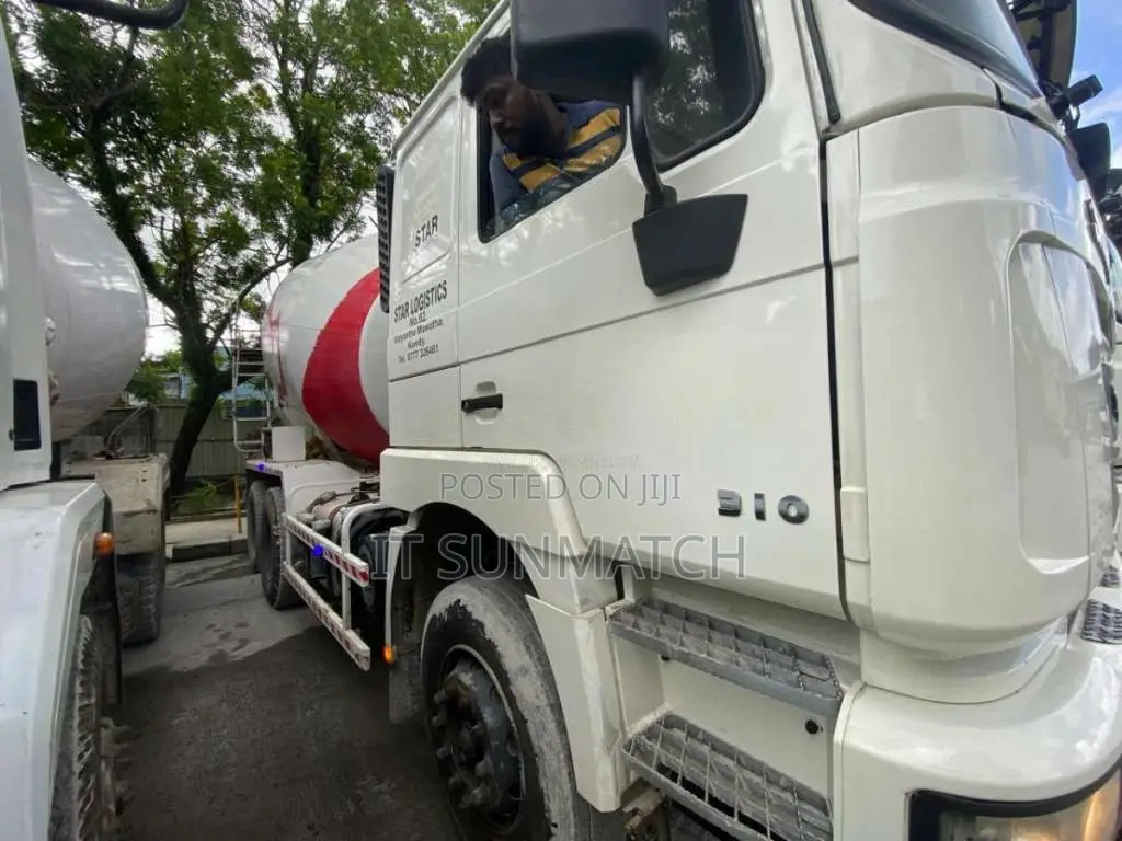 Ashok-Leyland SX5256GJBJN364R 2018 Heavy-Duty (Used)