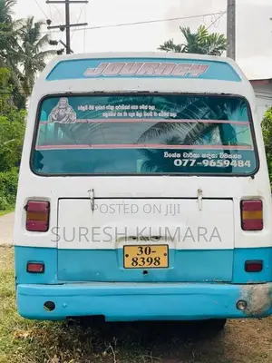 Isuzu Journey 1983 Bus (Used)