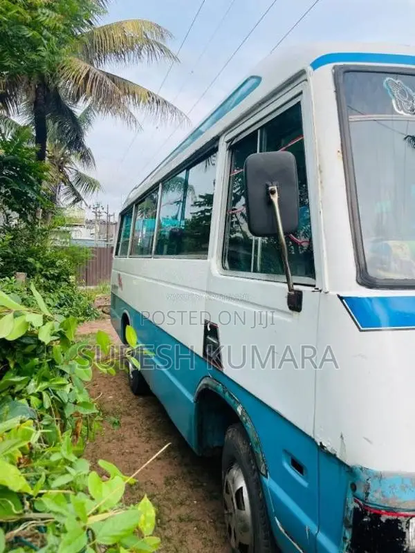 Isuzu Journey 1983 Bus (Used)