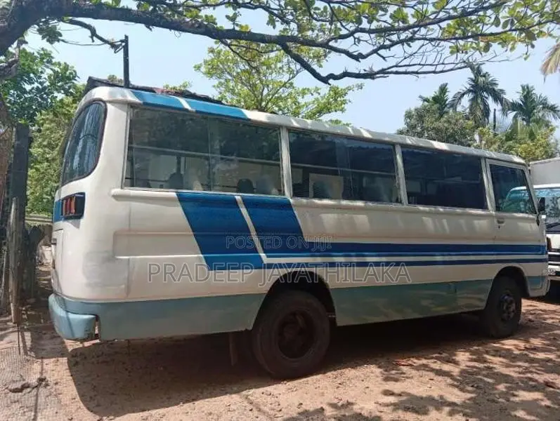 Mitsubishi Rosa 1978 Bus (Used)