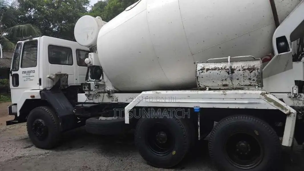 Ashok-Leyland SX5256GJBJN364R 2018 Heavy-Duty (Used)