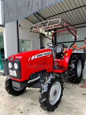 Massey-Ferguson 1552 2018 Tractor (Used)