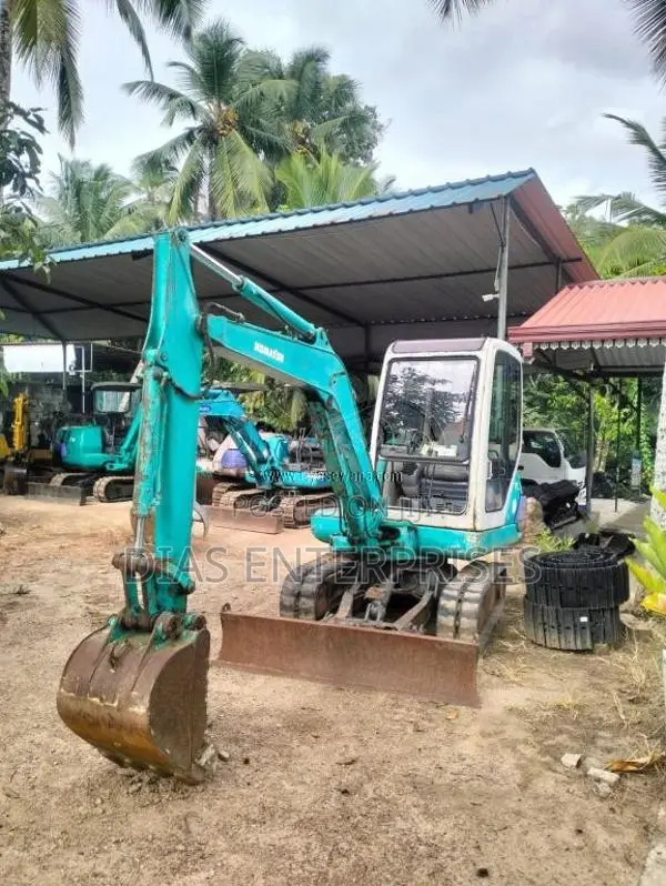 Komatsu Pc30-7 2017 Heavy-Duty (Used)